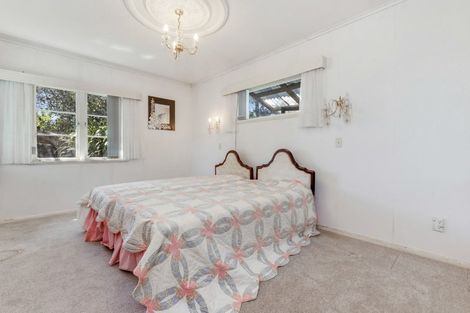 Photo of property in 49 Koromiko Street, New Lynn, Auckland, 0600
