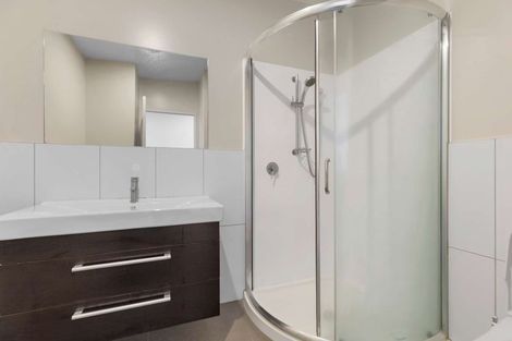 Photo of property in 6/45a Swanson Road, Henderson, Auckland, 0610