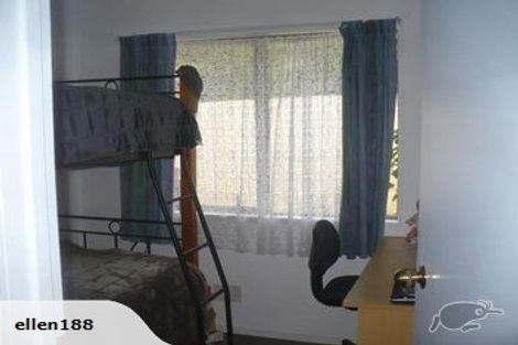 Photo of property in 9 Silverstone Place, Henderson, Auckland, 0612