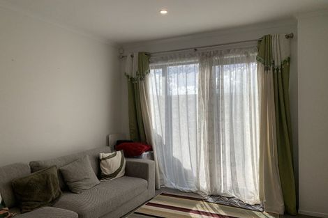 Photo of property in 11/1 Scott Road, Hobsonville, Auckland, 0616