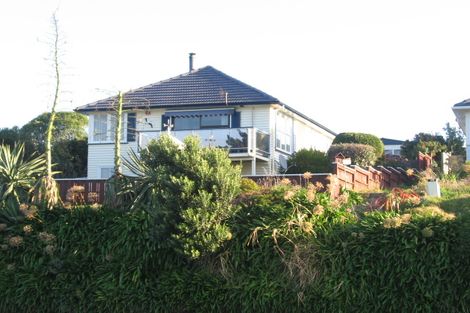 Photo of property in 138 Main Road, Titahi Bay, Porirua, 5022