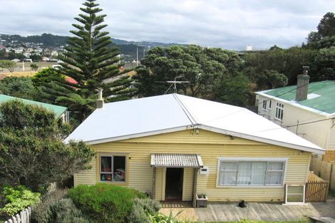 Photo of property in 98 Wexford Road, Miramar, Wellington, 6022