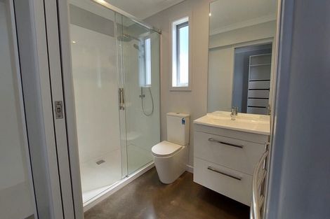 Photo of property in 122a Heta Road, Highlands Park, New Plymouth, 4312