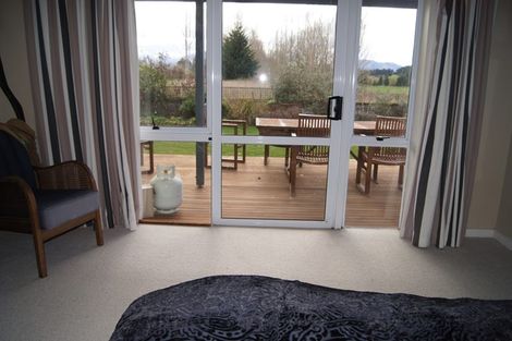 Photo of property in 74 School Road, Pleasant Valley, Geraldine, 7991