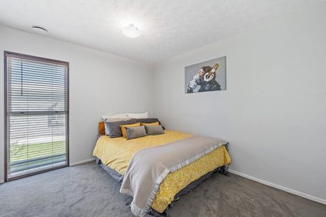 Photo of property in 1/17d Te Maru Place, Redwood, Christchurch, 8051