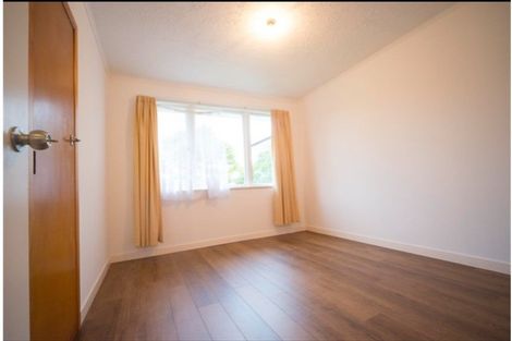 Photo of property in 34 O'donn Avenue, Beach Haven, Auckland, 0626