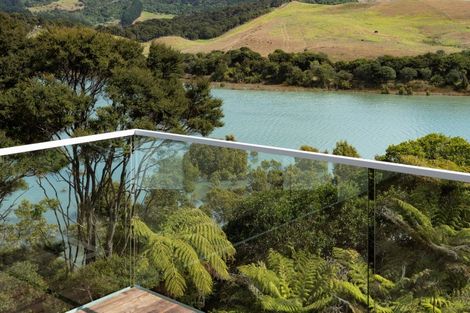 Photo of property in 98 Omahina Street, Raglan, 3225