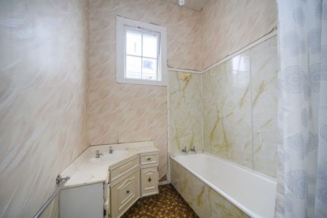 Photo of property in 40 Ranfurly Street, Hokowhitu, Palmerston North, 4410