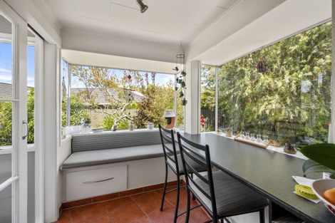 Photo of property in 47a Church Road, Taradale, Napier, 4112