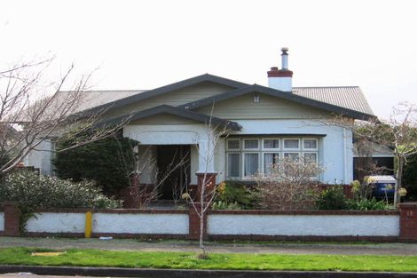 Photo of property in 12 Nikau Street, Takaro, Palmerston North, 4410