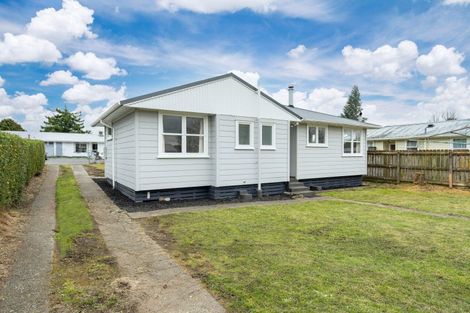 Photo of property in 30 Mawake Place, Turangi, 3334
