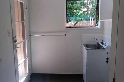 Photo of property in 17a Kowhai Grove, Waikanae, 5036