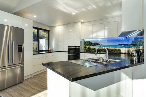 Photo of property in 54 Coster Street, Enner Glynn, Nelson, 7011