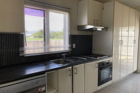 Photo of property in 42a Weraroa Road, Levin, 5510