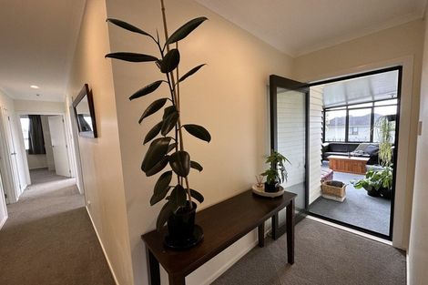 Photo of property in 11 George Street, Waitara, 4320