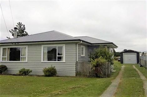 Photo of property in 18 Grove Burn Road, Tuatapere, 9620