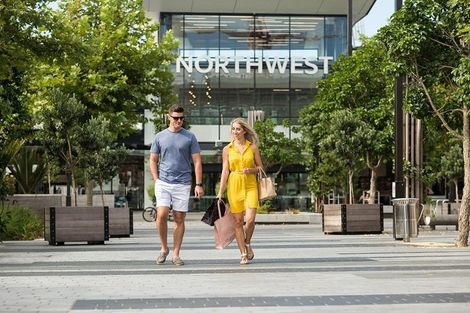 Photo of property in 60 Manarini Road, Westgate, Auckland, 0614