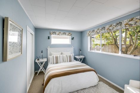 Photo of property in 209 Park Road South, Akina, Hastings, 4122