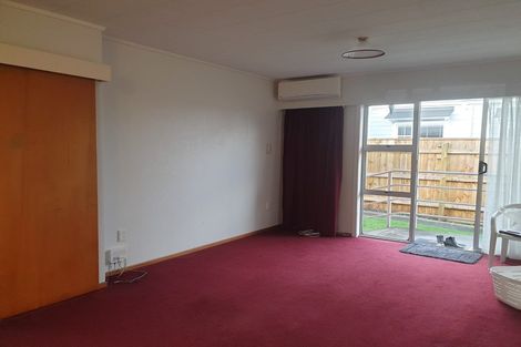 Photo of property in 1/58 Paynters Avenue, Strandon, New Plymouth, 4312