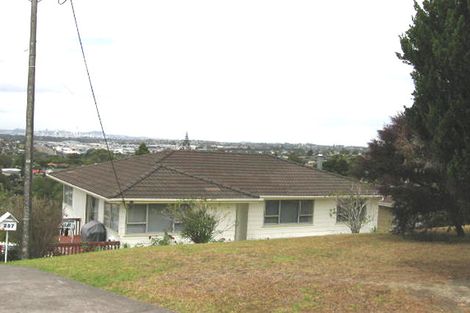 Photo of property in 257 Sunset Road, Sunnynook, Auckland, 0632