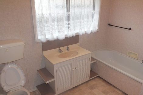 Photo of property in 75 Corfe Street, Ilam, Christchurch, 8041