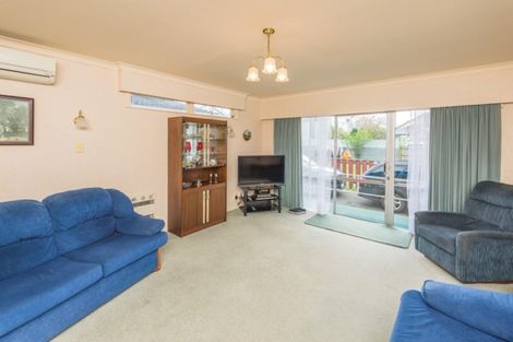 Photo of property in 4/5 Saint Leonard Street, Saint Johns Hill, Whanganui, 4501