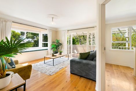 Photo of property in 120 Parker Road, Oratia, Auckland, 0604