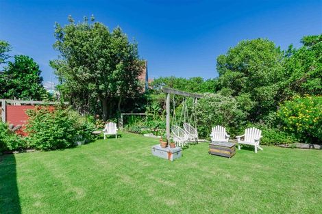 Photo of property in 42 Field Way, Waikanae Beach, Waikanae, 5036