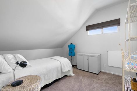 Photo of property in 29d Clare Street, Cambridge, 3434