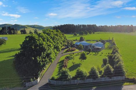 Photo of property in 167 Heretaunga Road, Maharahara, Dannevirke, 4972