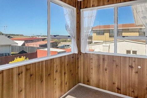 Photo of property in 34 Linklater Avenue, Foxton Beach, Foxton, 4815