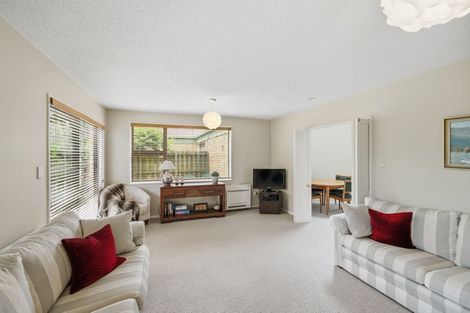 Photo of property in 2/4 Gatonby Place, Avonhead, Christchurch, 8042