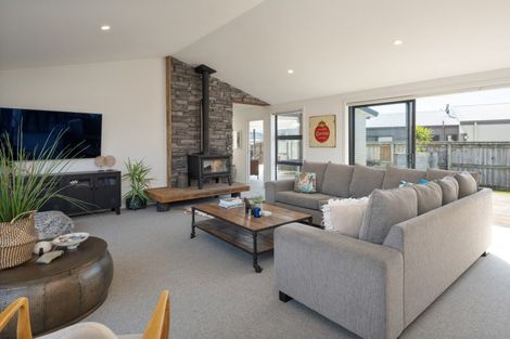 Photo of property in 11b Beach Road, Waikawa, Picton, 7220