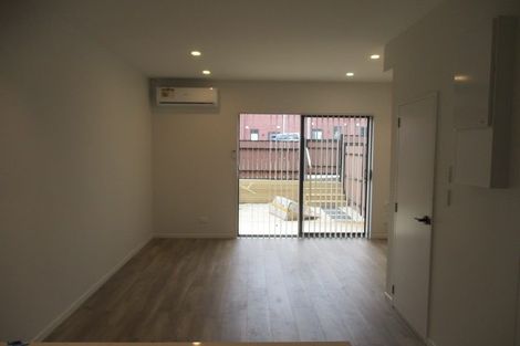 Photo of property in 8 Treeline Lane, Flat Bush, Auckland, 2019