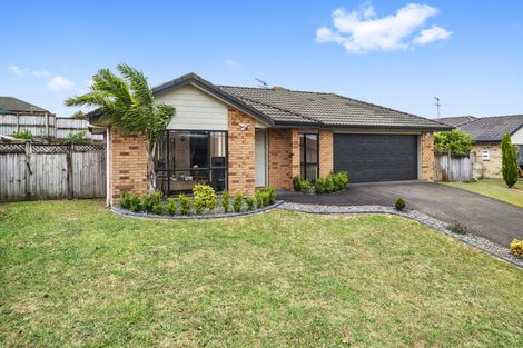 Photo of property in 47 Magic Way, Randwick Park, Auckland, 2105
