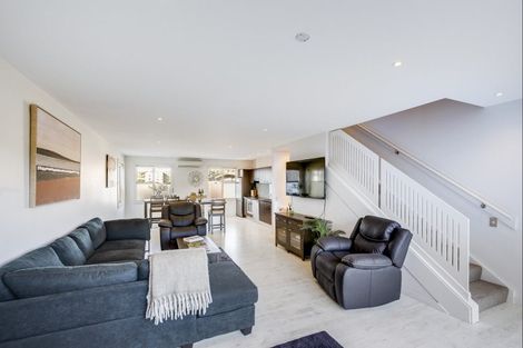 Photo of property in The Terraces, 37/9 Humber Street, Pandora, Napier, 4110