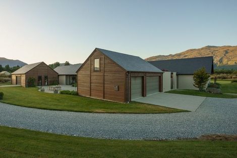 Photo of property in 1 Ayrshire Lane, Speargrass Flat, Queenstown, 9371