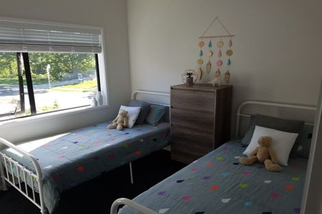 Photo of property in 28 Wautaiti Drive, Riverhead, 0820