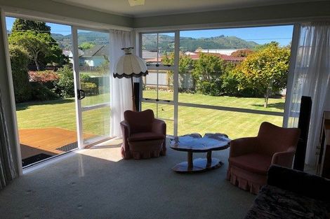 Photo of property in 25 Milton Street, Trentham, Upper Hutt, 5018