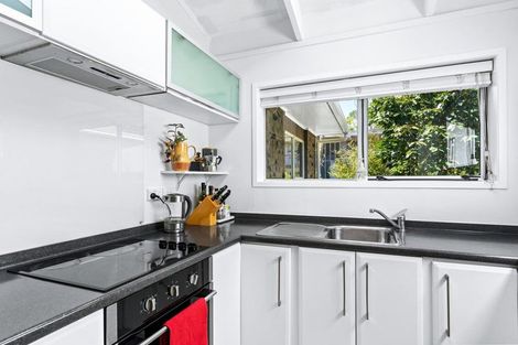 Photo of property in 14 Blundell Place, Chatswood, Auckland, 0626