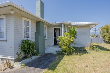 Photo of property in 148 Queen Street West, Levin, 5510