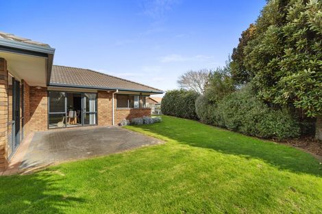 Photo of property in 14 Drumfearn Place, Rototuna, Hamilton, 3210