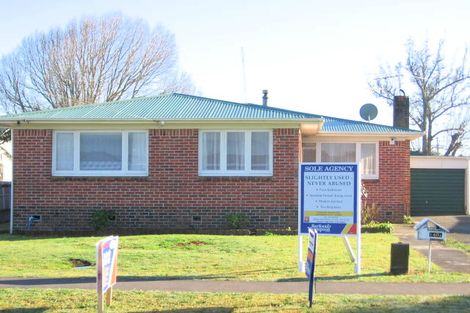 Photo of property in 1/140a Old Wairoa Road, Papakura, 2110