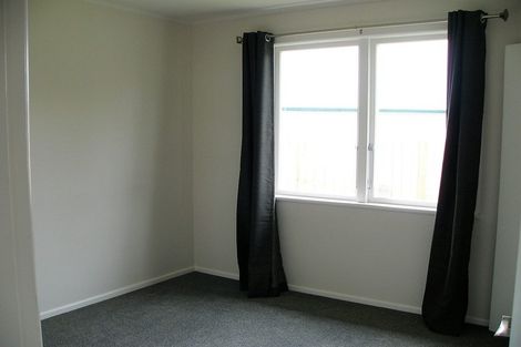 Photo of property in 56 Southsea Crescent, Silverdale, Hamilton, 3216
