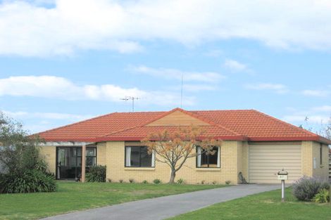 Photo of property in 47 Kane Road, Papamoa Beach, Papamoa, 3118