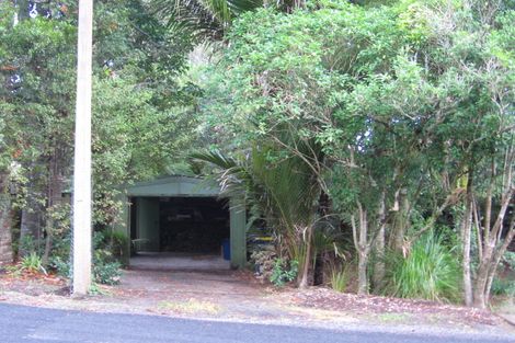 Photo of property in 14 Hollywood Avenue, Titirangi, Auckland, 0604