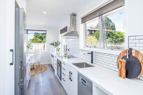 Photo of property in 18a Salmond Place, Dinsdale, Hamilton, 3204