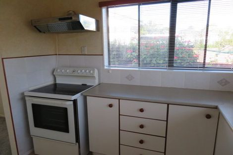 Photo of property in 1b Cairngorm Place, Highland Park, Auckland, 2010
