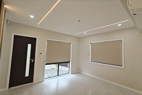 Photo of property in 52d Hutchinsons Road, Bucklands Beach, Auckland, 2014