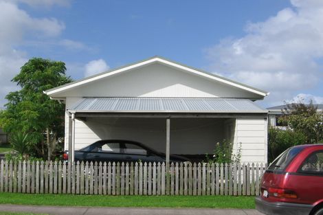 Photo of property in 6 Stephen Avenue, Henderson, Auckland, 0610